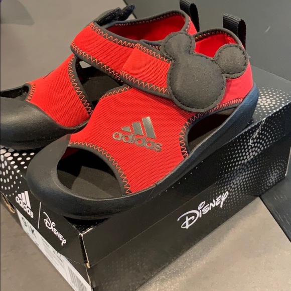 adidas altaventure mickey